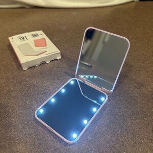 LED Lighted Pink Compact Mirror